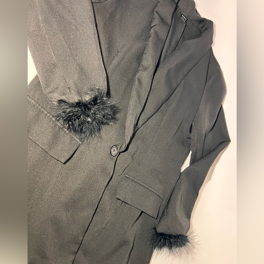 SHEIN | Womens Feather Cuff Suit Jacket | S | Black | EUC